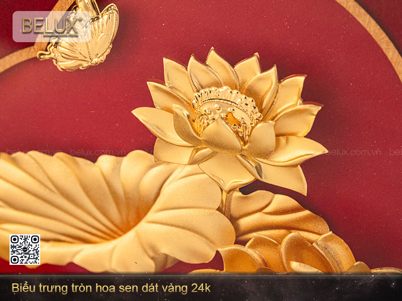 Biểu Trưng Tròn Hoa Sen Dát Vàng